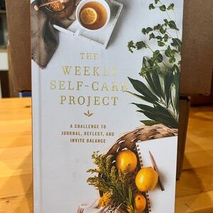 The Weekly Self-Care Project Book